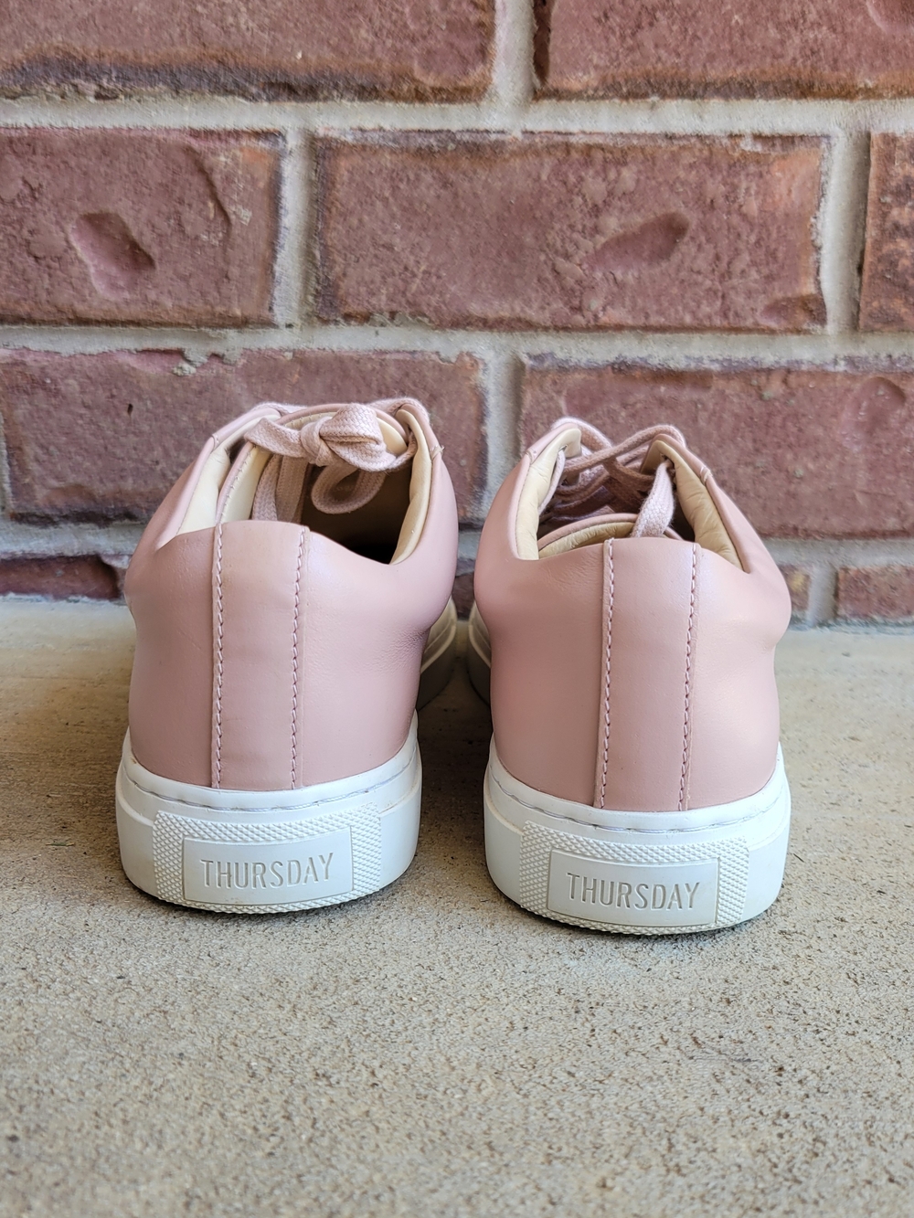 Thursday Boot Blush Pink Leather Sneakers Womens 6.5 Low Top Lace-Up Minimalist - Picture 4 of 6